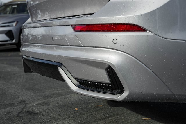 New 2026 Volvo XC60 B5 Plus w/ Protection Package Premier image 6