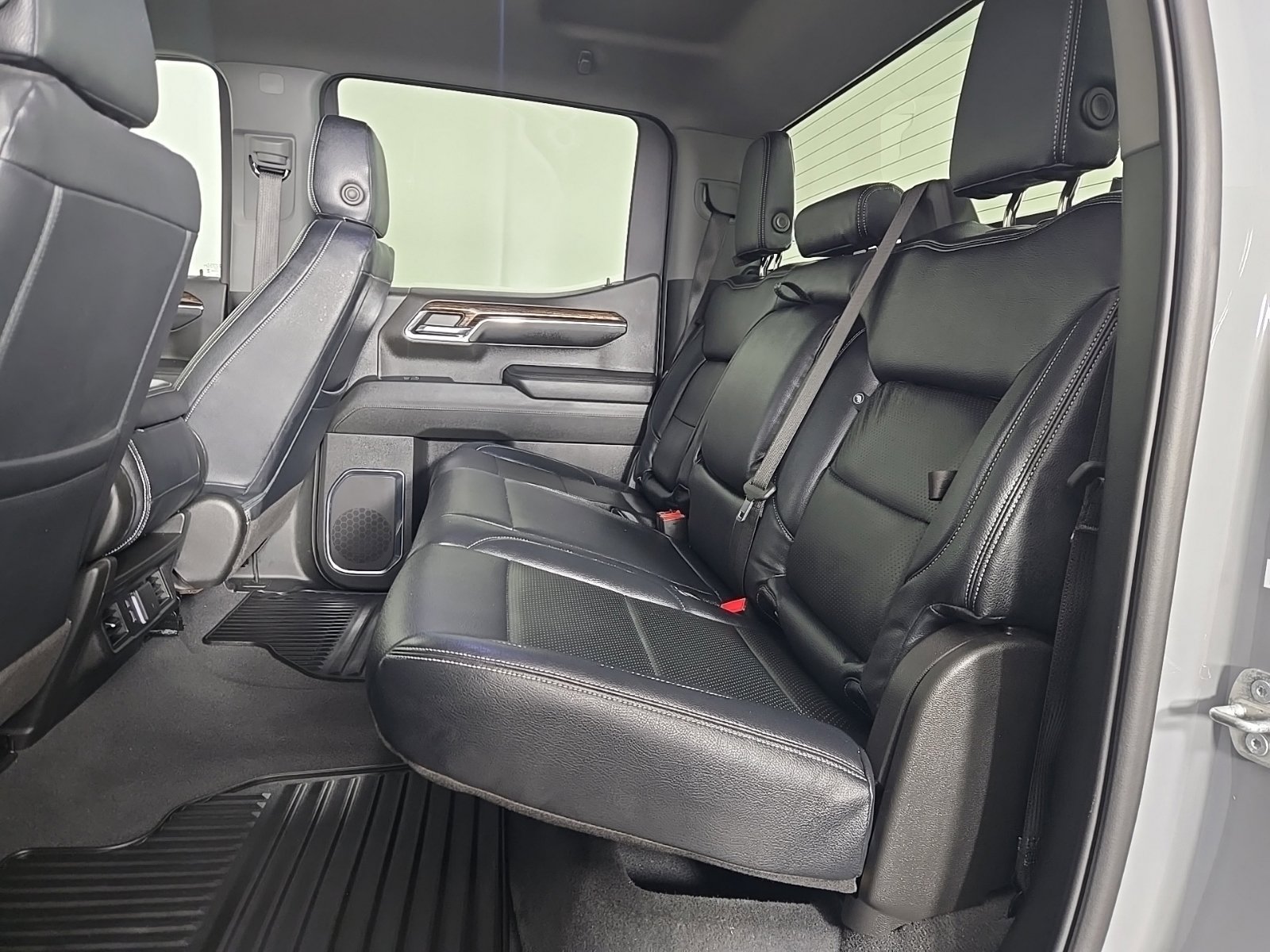 Used 2024 GMC Sierra 1500 Elevation RWD image 12