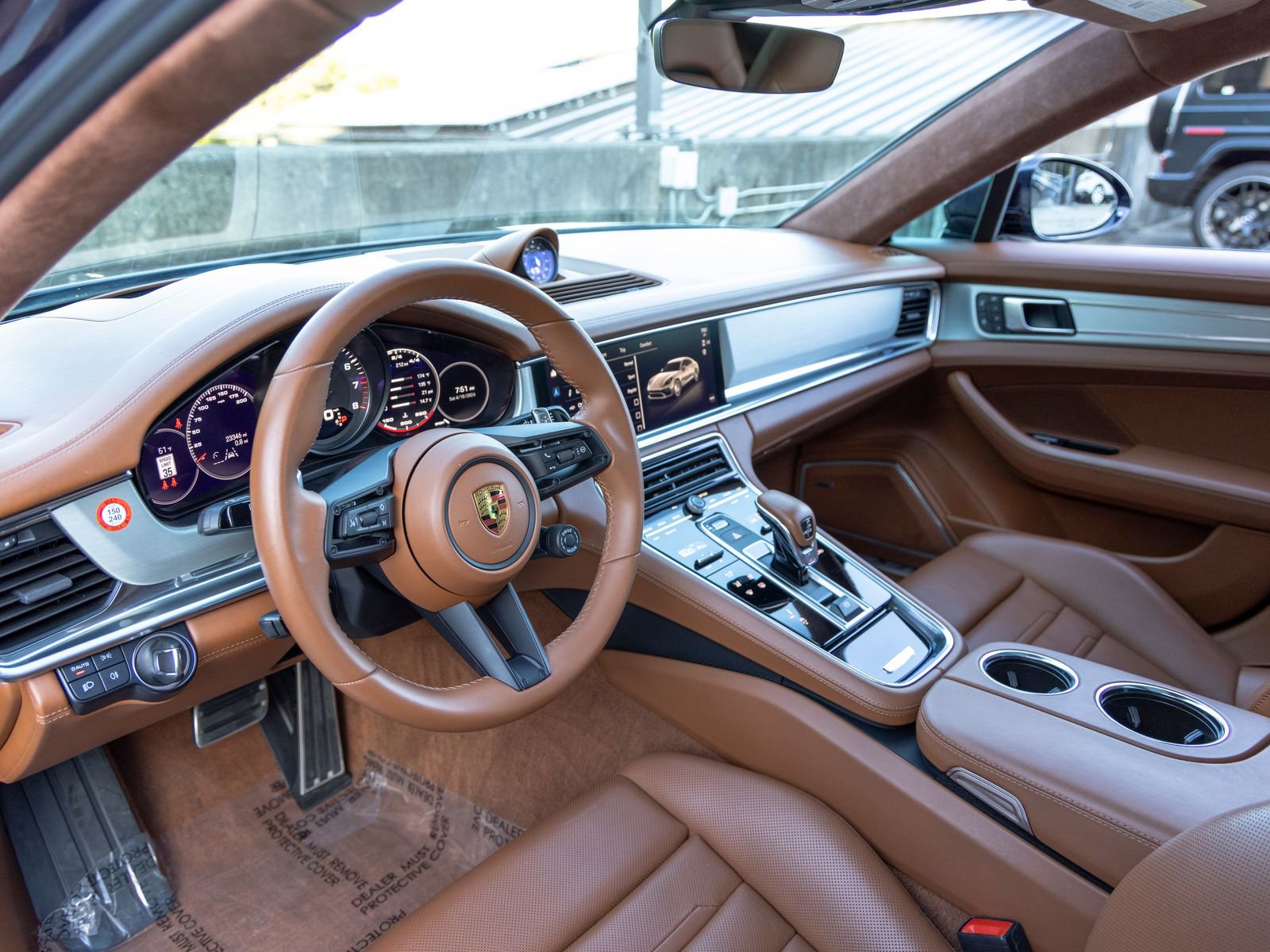 Used 2022 Porsche Panamera GTS AWD/4WD image 4