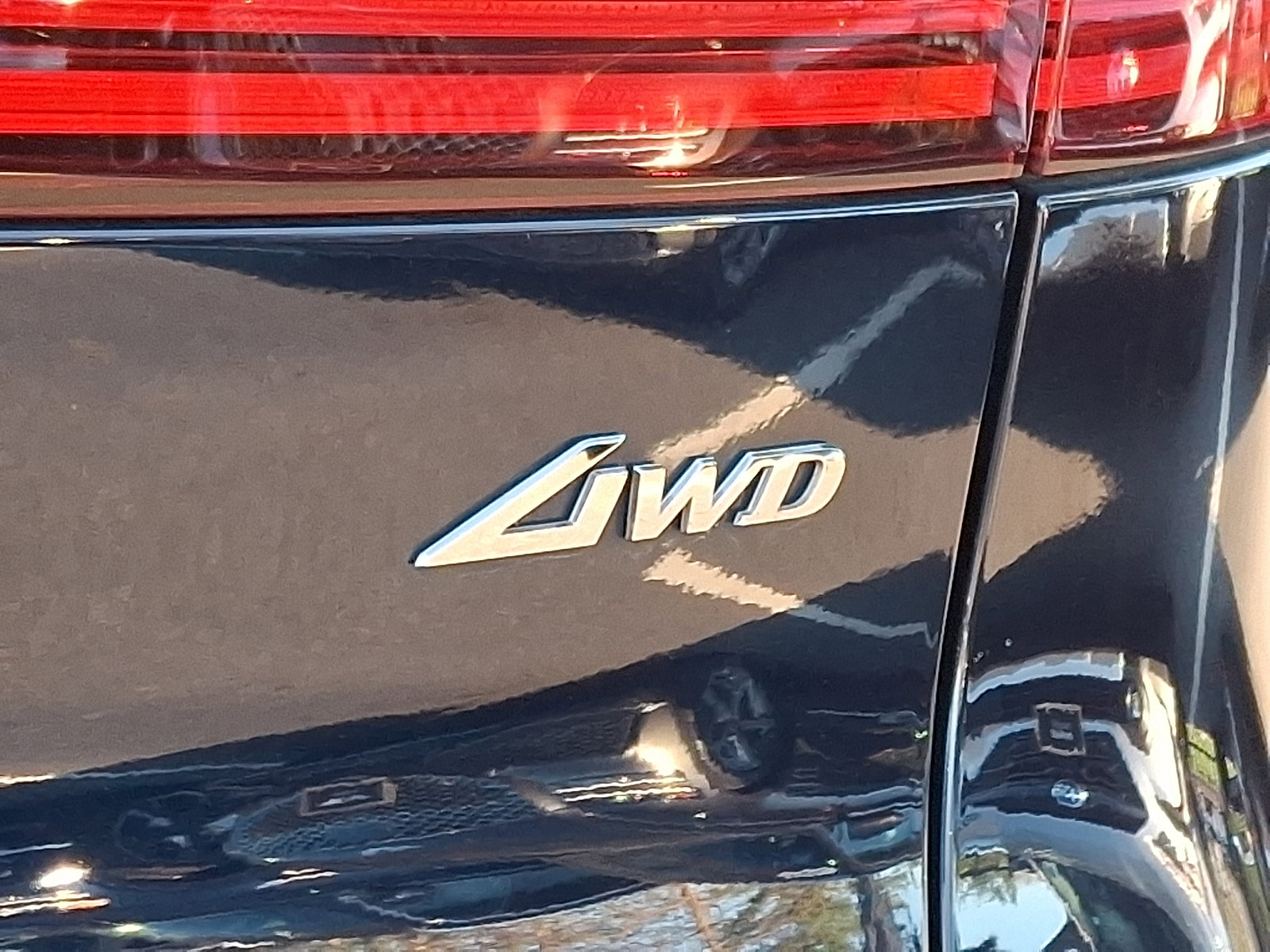 Certified 2023 Genesis GV70 2.5T w/ Sport Prestige Package AWD/4WD image 30