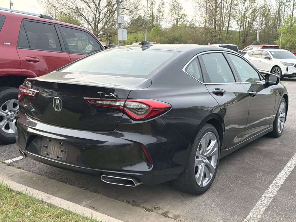 Used 2022 Acura TLX w/ Technology Package image 4