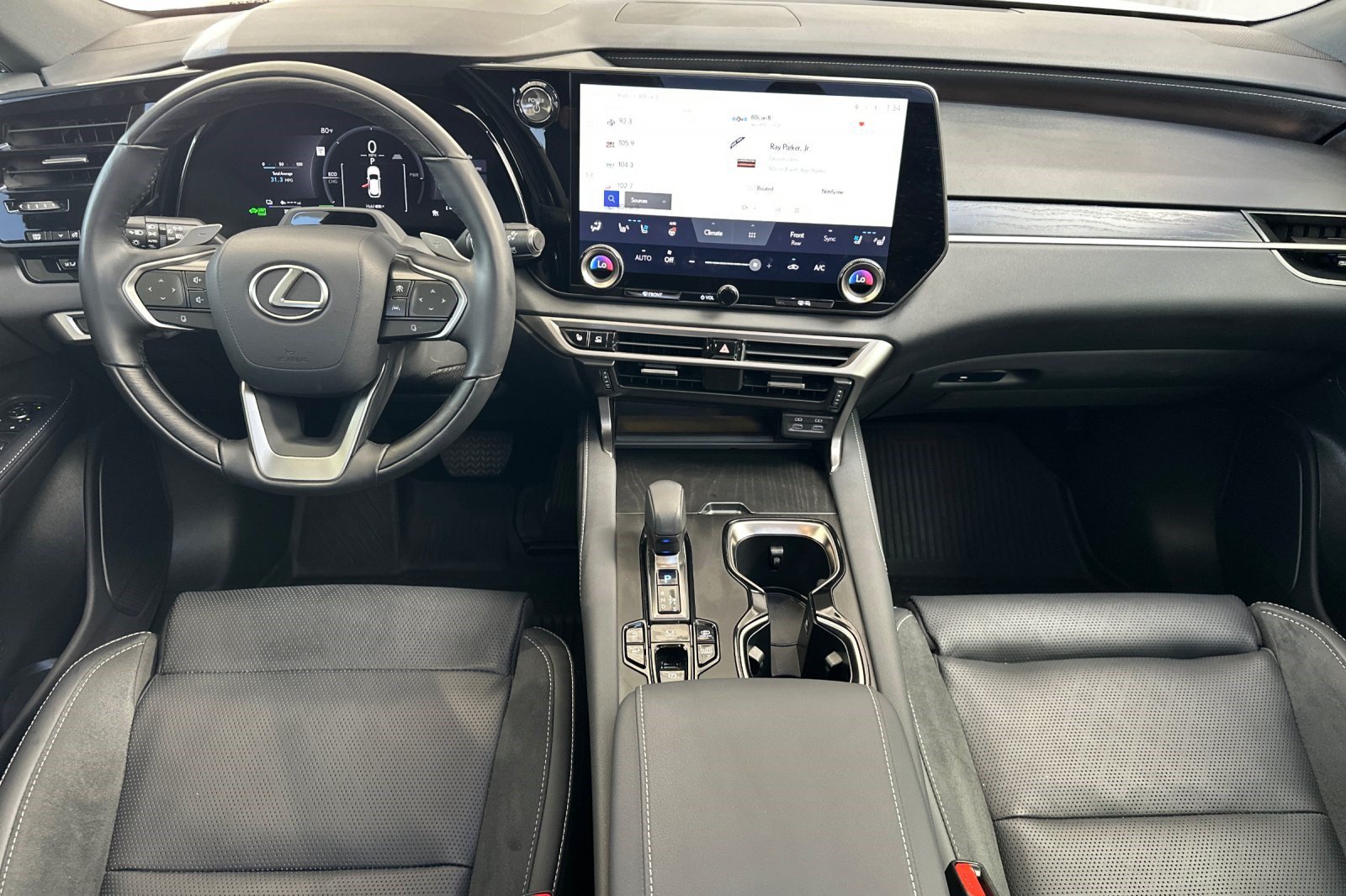 Certified 2025 Lexus RX 450h AWD w/ Luxury Package image 17
