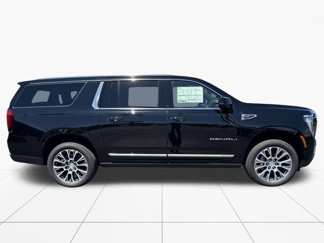 New 2026 GMC Yukon XL Denali w/ Sun & Power Step Package AWD/4WD image 7