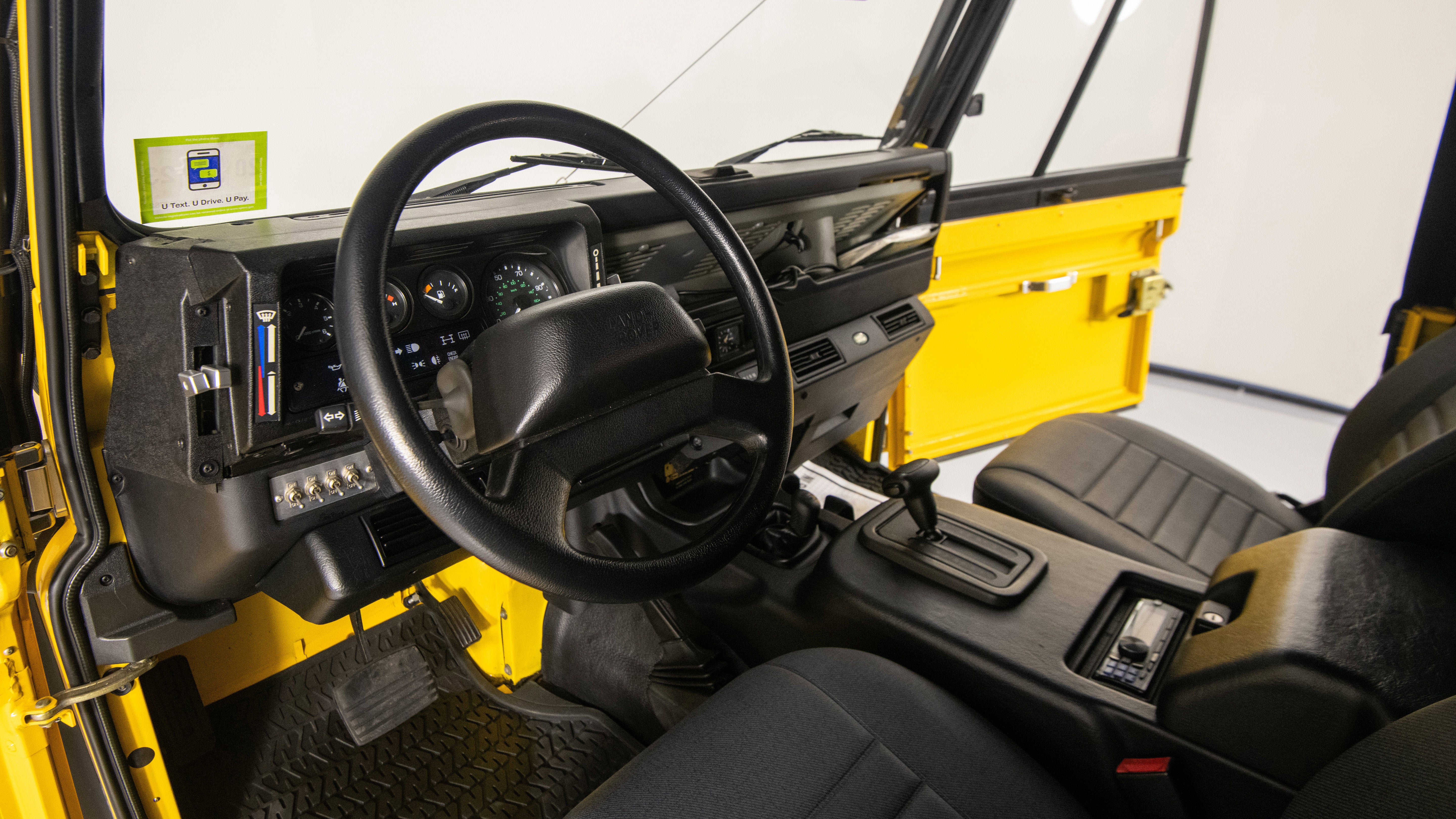 Used 1997 Land Rover Defender 90 AWD/4WD image 42