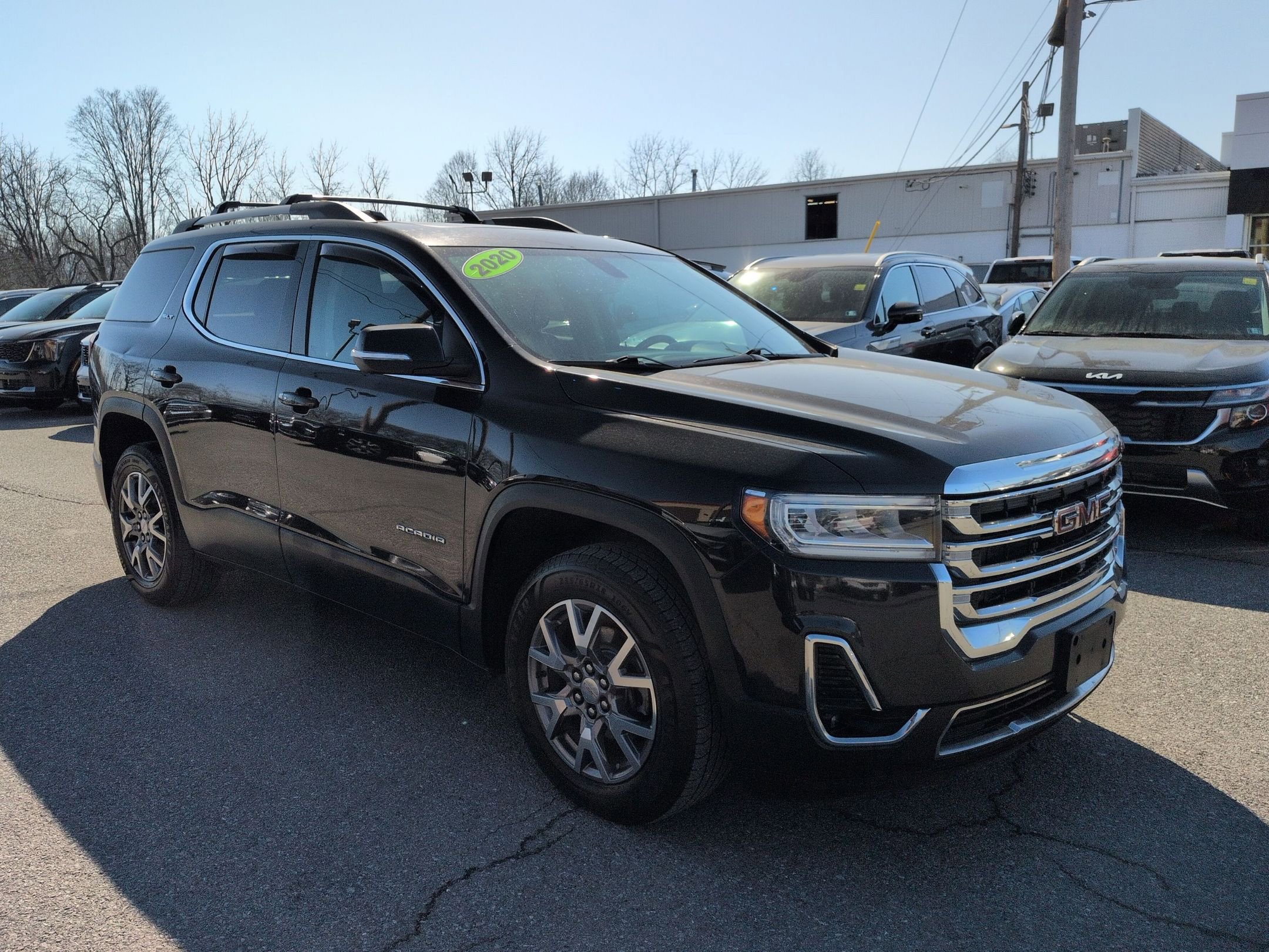 Used 2020 GMC Acadia SLT w/ Premium Package image 3