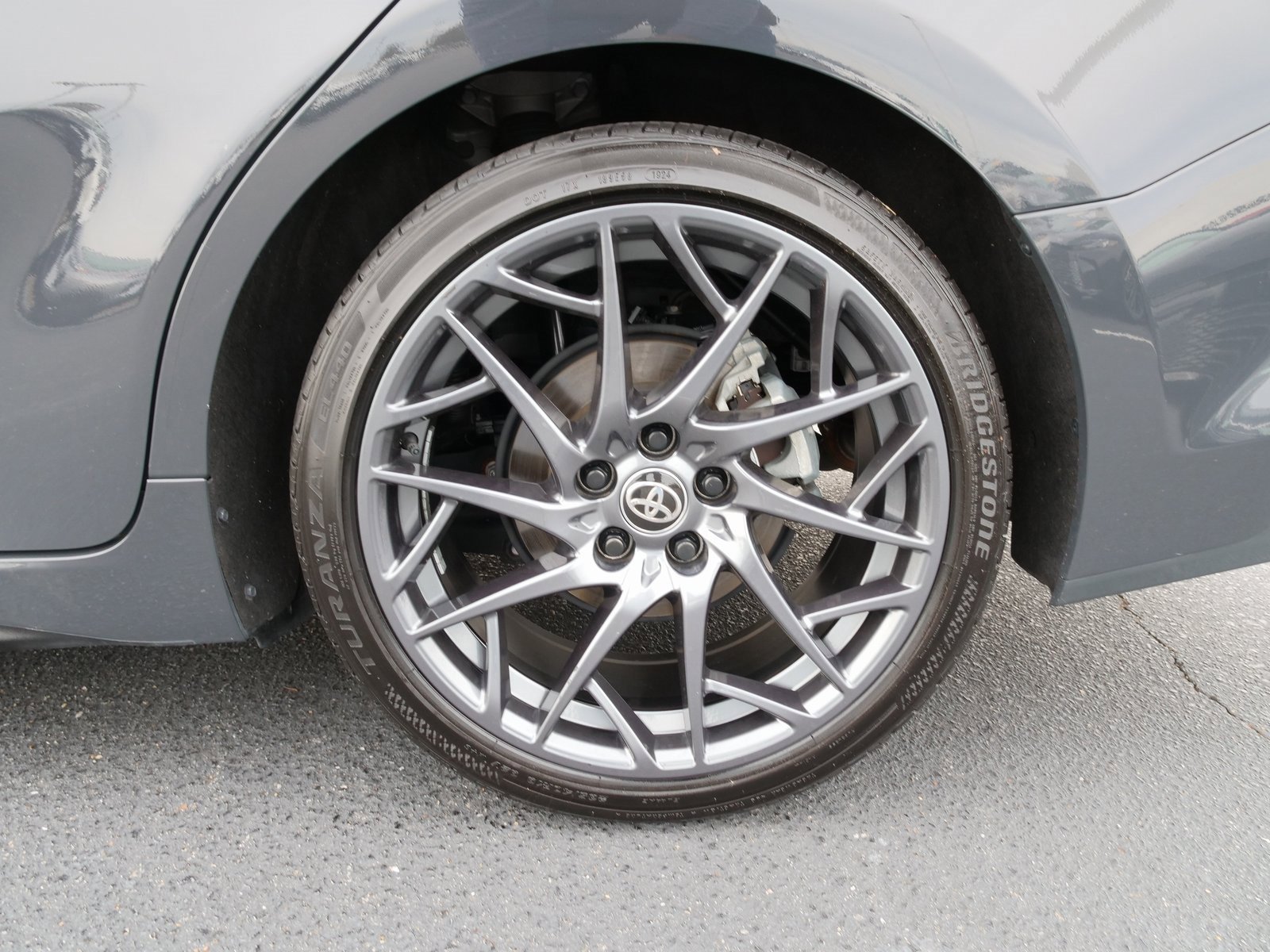 Used 2025 Toyota Camry XSE image 12