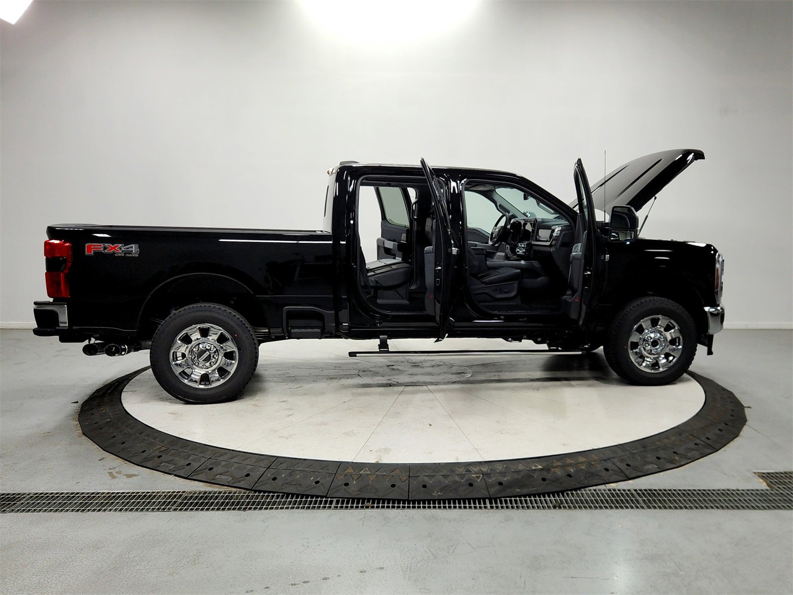 New 2026 Ford F250 Lariat w/ Lariat Ultimate Package image 16