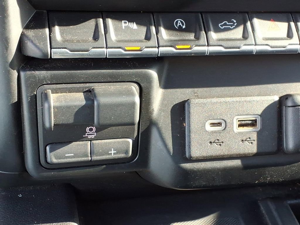 Used 2019 GMC Sierra 1500 AT4 w/ AT4 Premium Package image 25