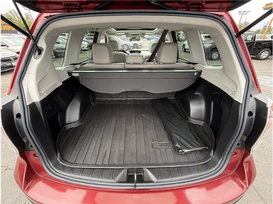Used 2018 Subaru Forester 2.5i Limited AWD/4WD image 21