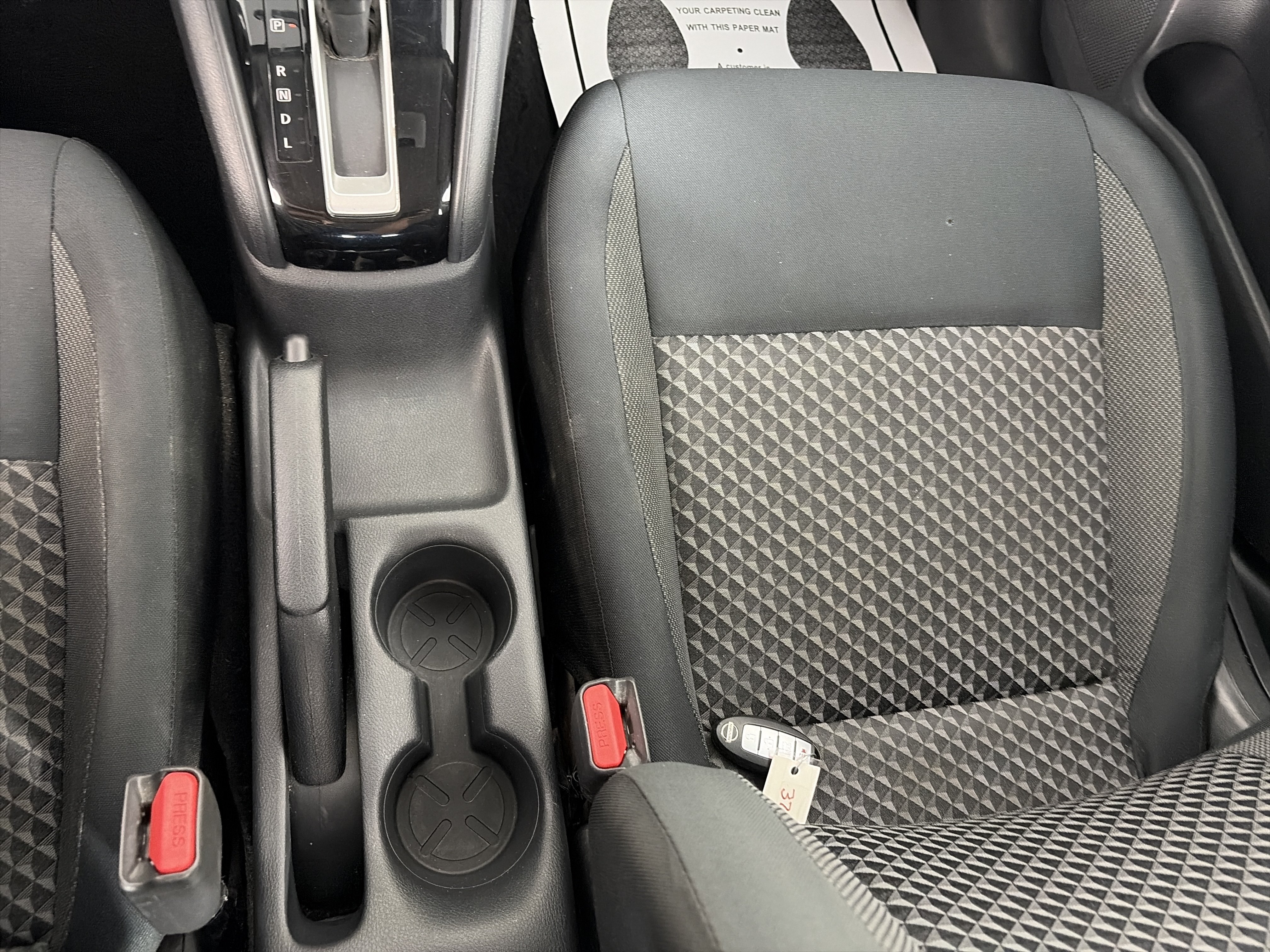 Used 2020 Nissan Versa S FWD image 24