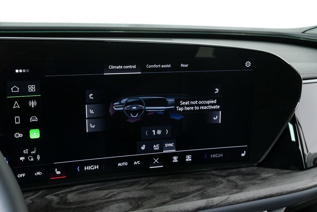 Certified 2025 Audi Q5 Premium w/ Convenience Package image 16