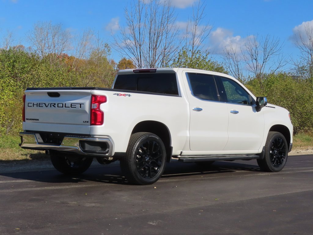 Used 2023 Chevrolet Silverado 1500 LTZ w/ LTZ Convenience Package II image 3
