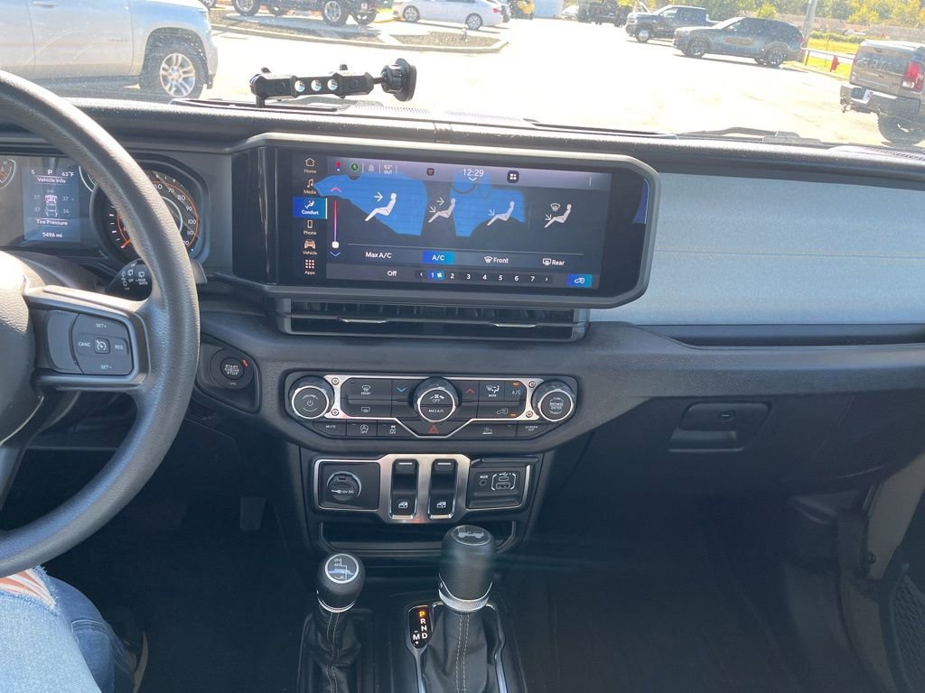 Used 2025 Jeep Wrangler Sport image 13