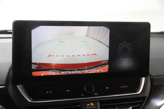 Used 2024 Nissan Altima 2.5 SR w/ SR Premium Package AWD/4WD image 13