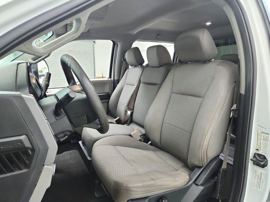 Used 2019 Ford F250 XLT w/ Snow Plow Prep Package AWD/4WD image 14