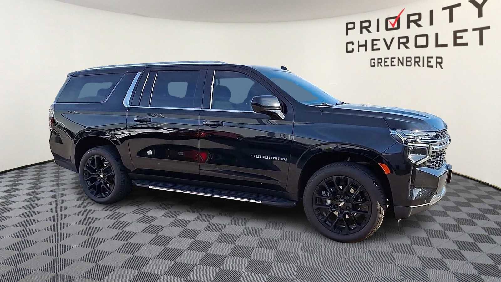 Certified 2024 Chevrolet Suburban LS image 2