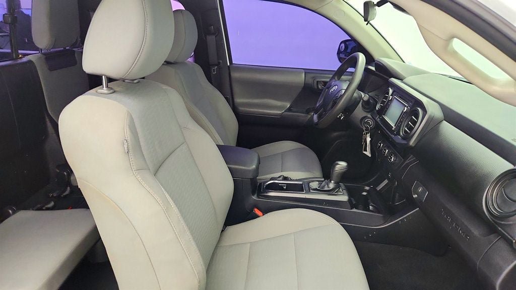 Used 2018 Toyota Tacoma SR RWD image 23