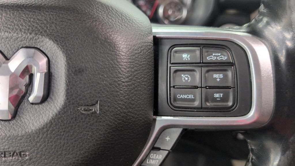 Used 2019 RAM 2500 Laramie AWD/4WD image 12