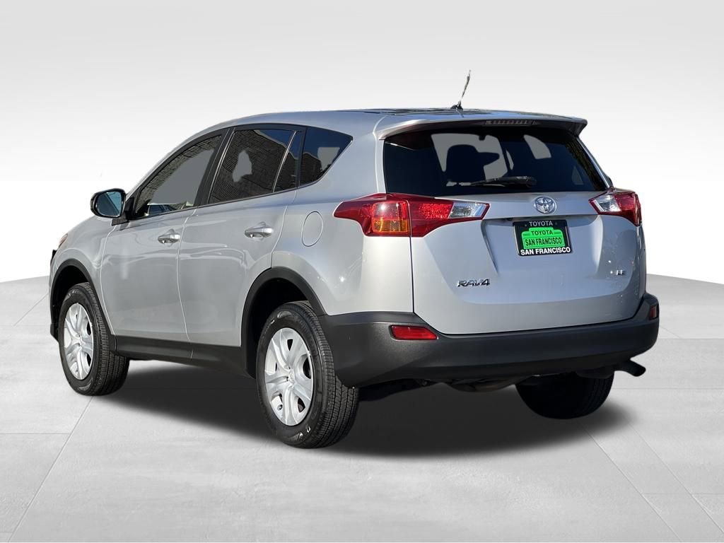 Used 2015 Toyota RAV4 LE image 3