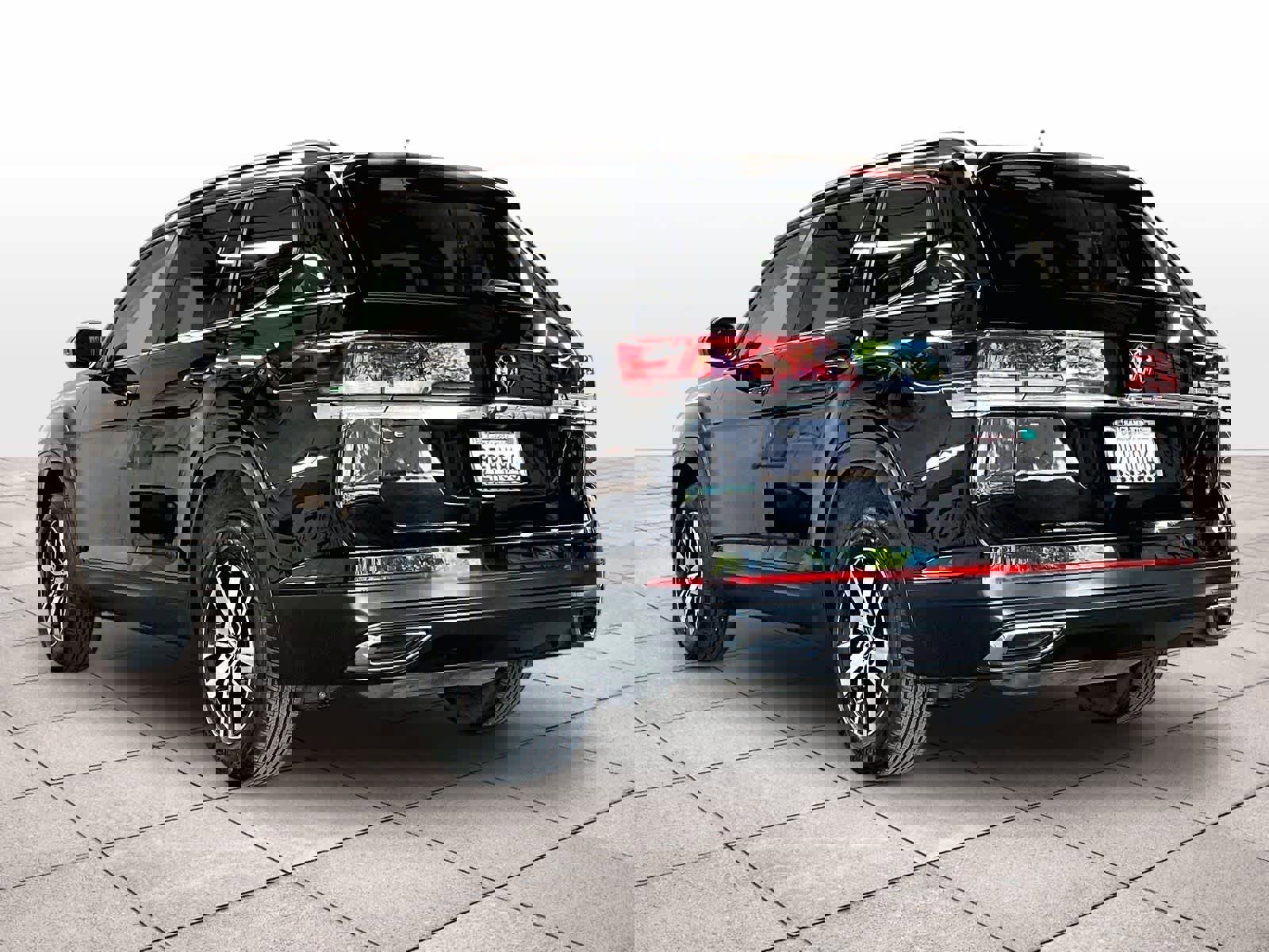 Used 2023 Volkswagen Atlas SE image 15