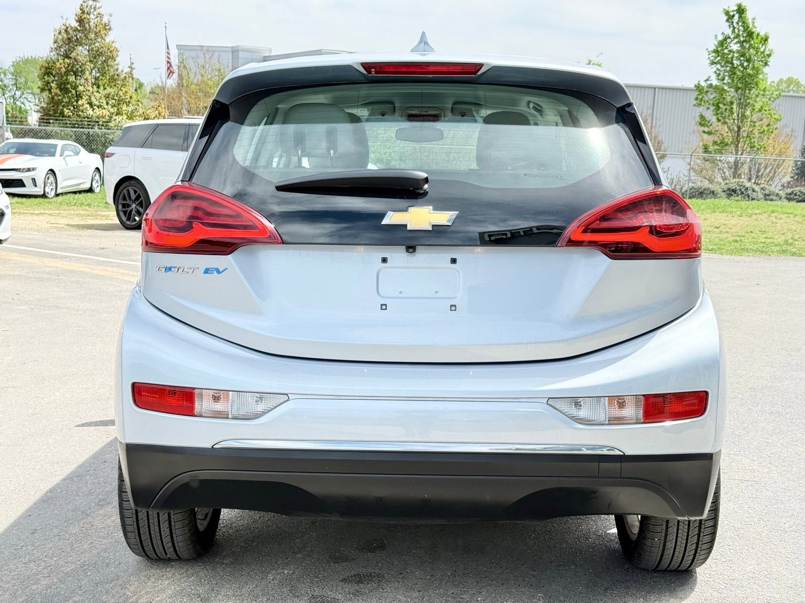 Used 2018 Chevrolet Bolt LT FWD image 10
