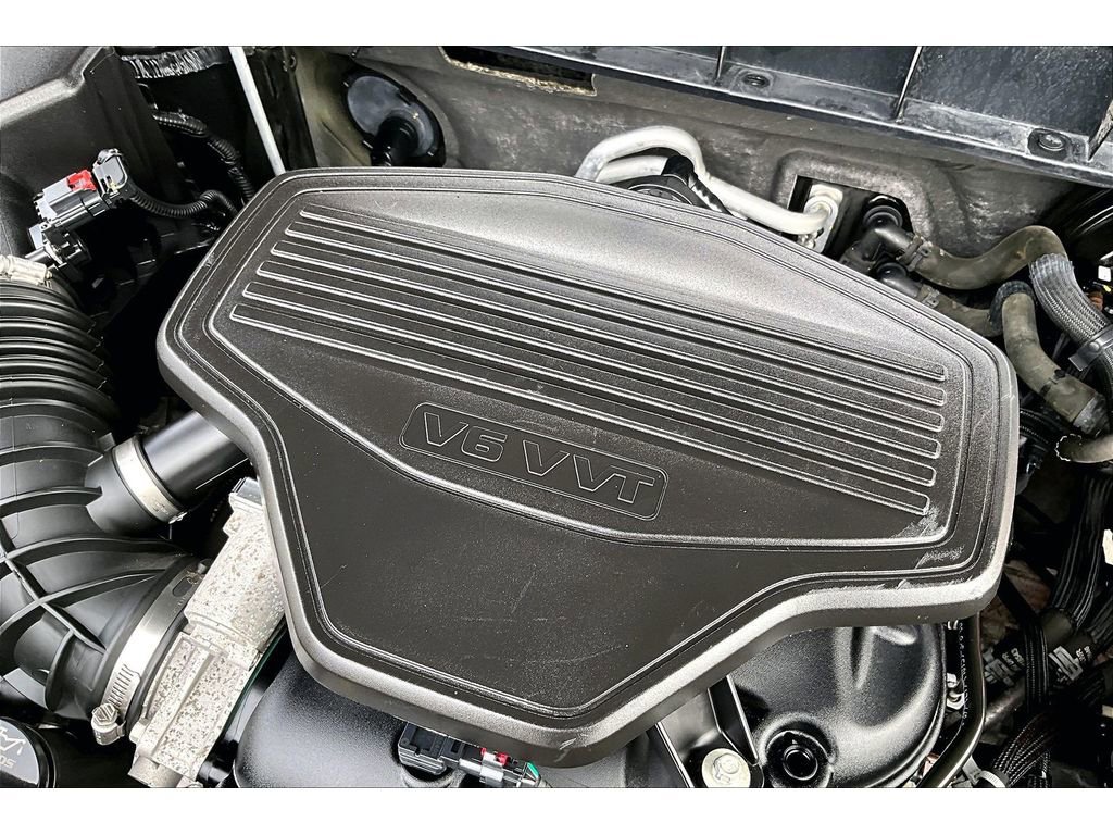 Used 2019 GMC Acadia SLT image 28