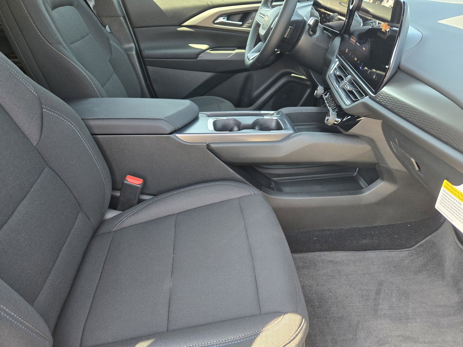 New 2026 Chevrolet Equinox EV LT w/ Comfort Package image 10