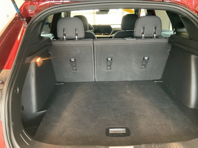 Used 2024 Chevrolet Trax RS image 13