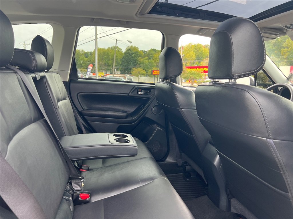 Used 2016 Subaru Forester 2.5i Limited AWD/4WD image 16
