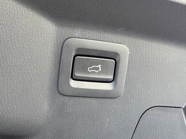 Used 2023 MAZDA CX-9 Touring Plus image 12