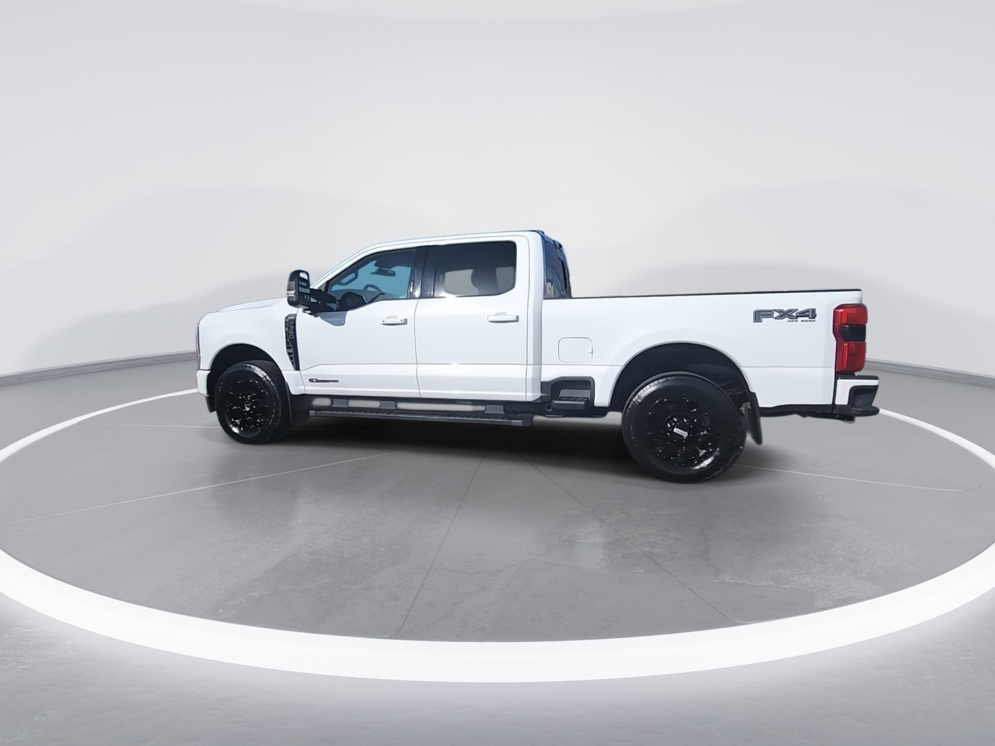 Used 2024 Ford F350 Lariat w/ Lariat Ultimate Package image 6
