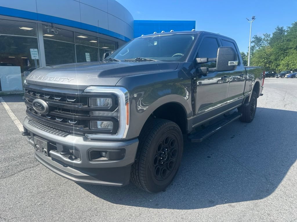 Used 2023 Ford F250 XLT w/ Black Appearance Package