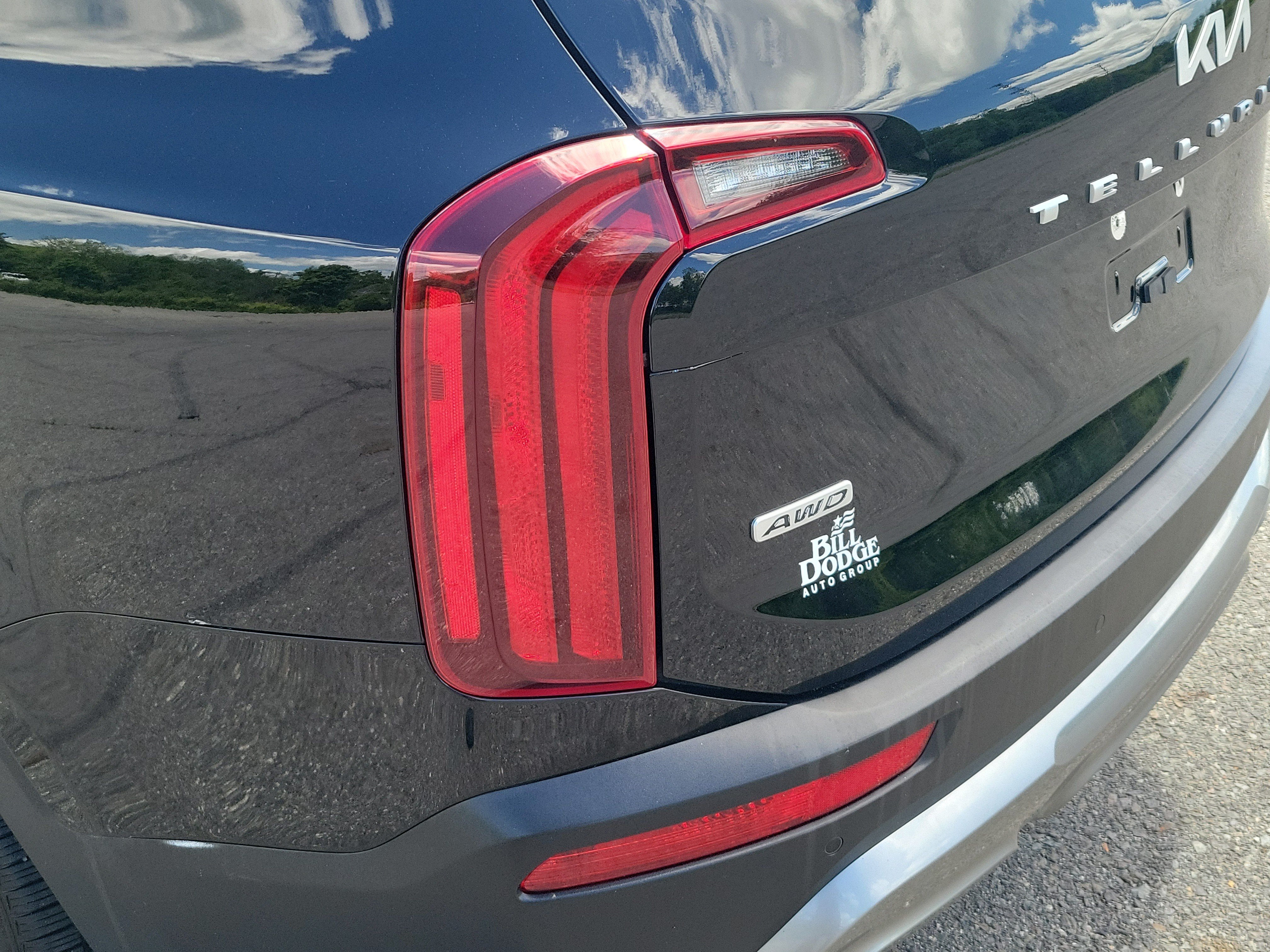 Used 2022 Kia Telluride S AWD/4WD image 11