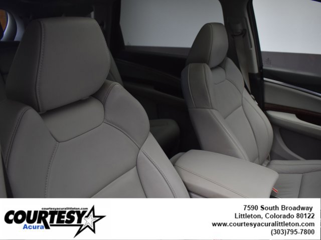 Used 2017 Acura MDX SH-AWD image 29
