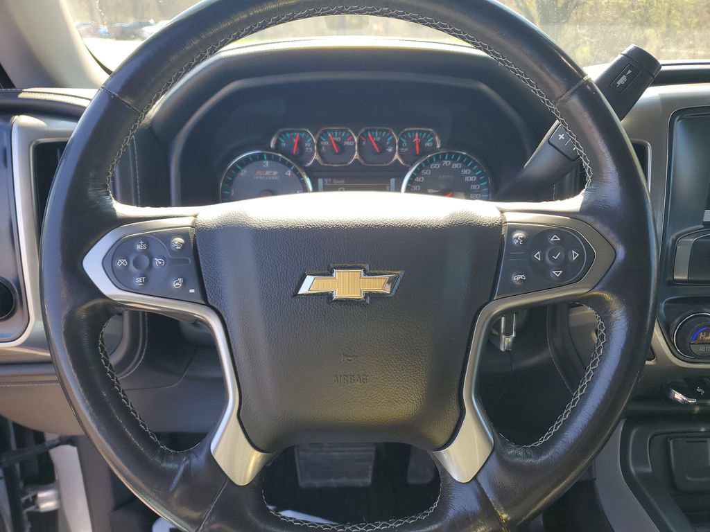 Used 2018 Chevrolet Silverado 1500 LTZ Z71 w/ LTZ Plus Package AWD/4WD image 18