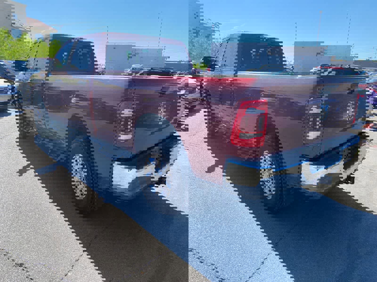 Used 2022 RAM 3500 Big Horn w/ Level C Equiment Group image 9