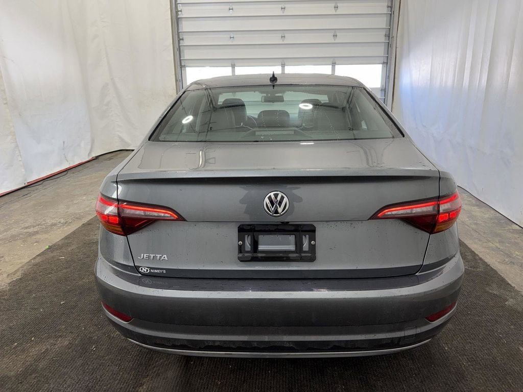 Used 2019 Volkswagen Jetta SE image 8