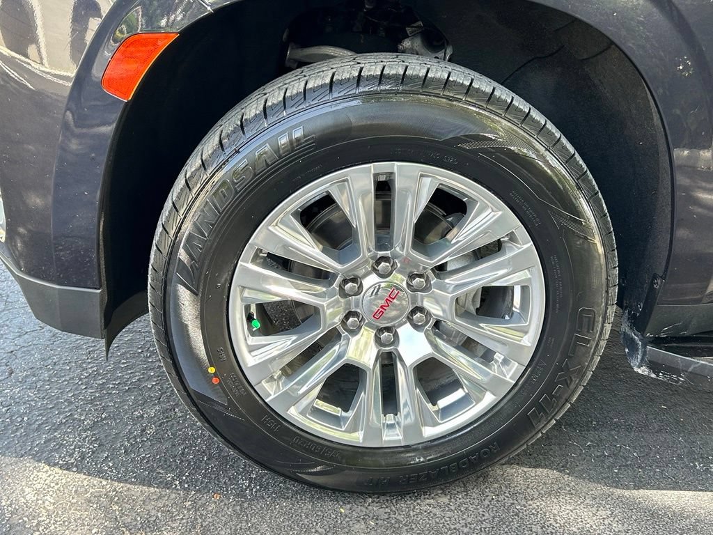 Used 2024 GMC Yukon Denali RWD image 31
