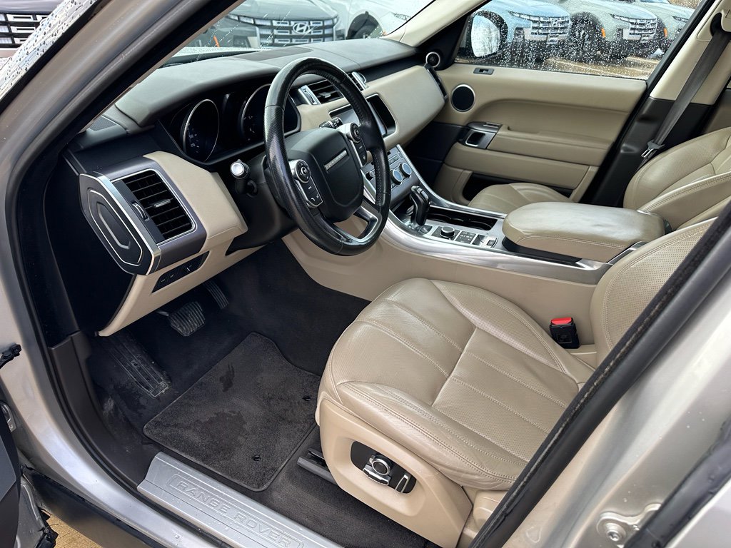 Used 2017 Land Rover Range Rover Sport HSE image 9