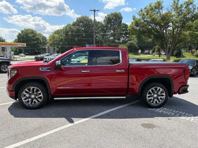Used 2023 GMC Sierra 1500 Denali w/ Denali Reserve Package AWD/4WD image 4