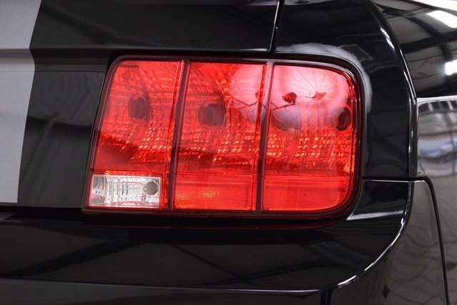 Used 2007 Ford Mustang Shelby GT500 image 23