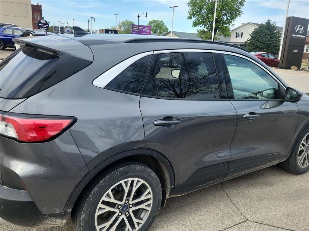 Used 2021 Ford Escape SEL AWD/4WD image 4