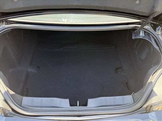 Used 2020 Chevrolet Camaro LT RWD image 14