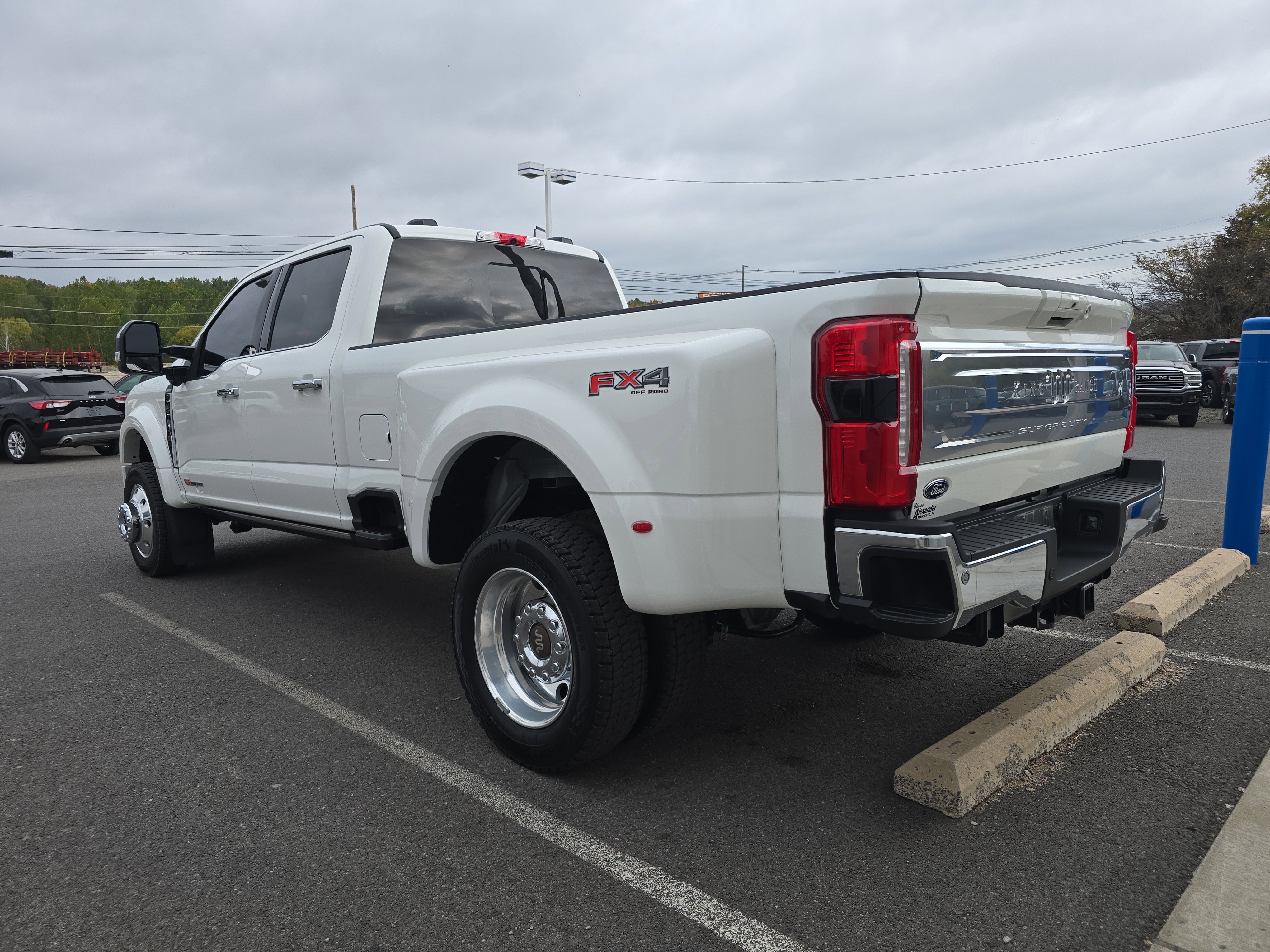 Used 2025 Ford F450 King Ranch w/ Chrome Package image 6