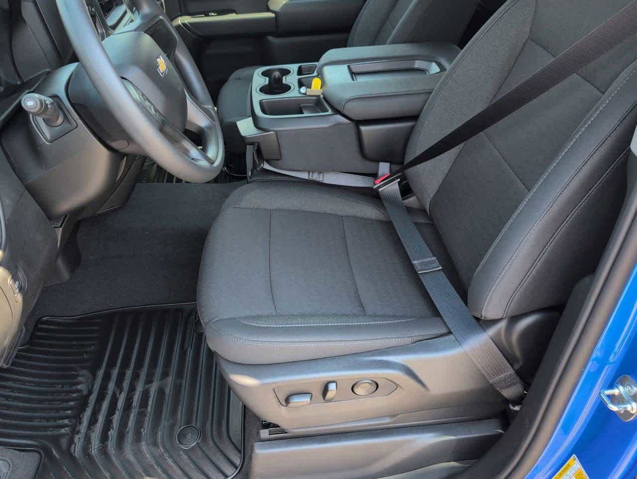 New 2026 Chevrolet Silverado 1500 Custom w/ Turbomax Blackout Package AWD/4WD image 22