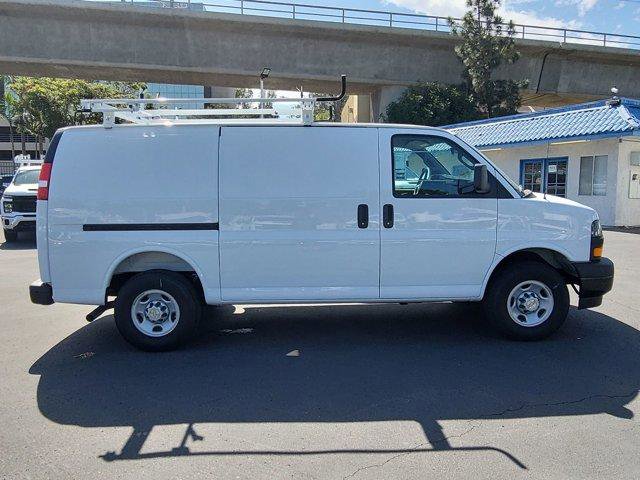 New 2025 Chevrolet Express 2500 w/ Driver Convenience Package RWD image 9