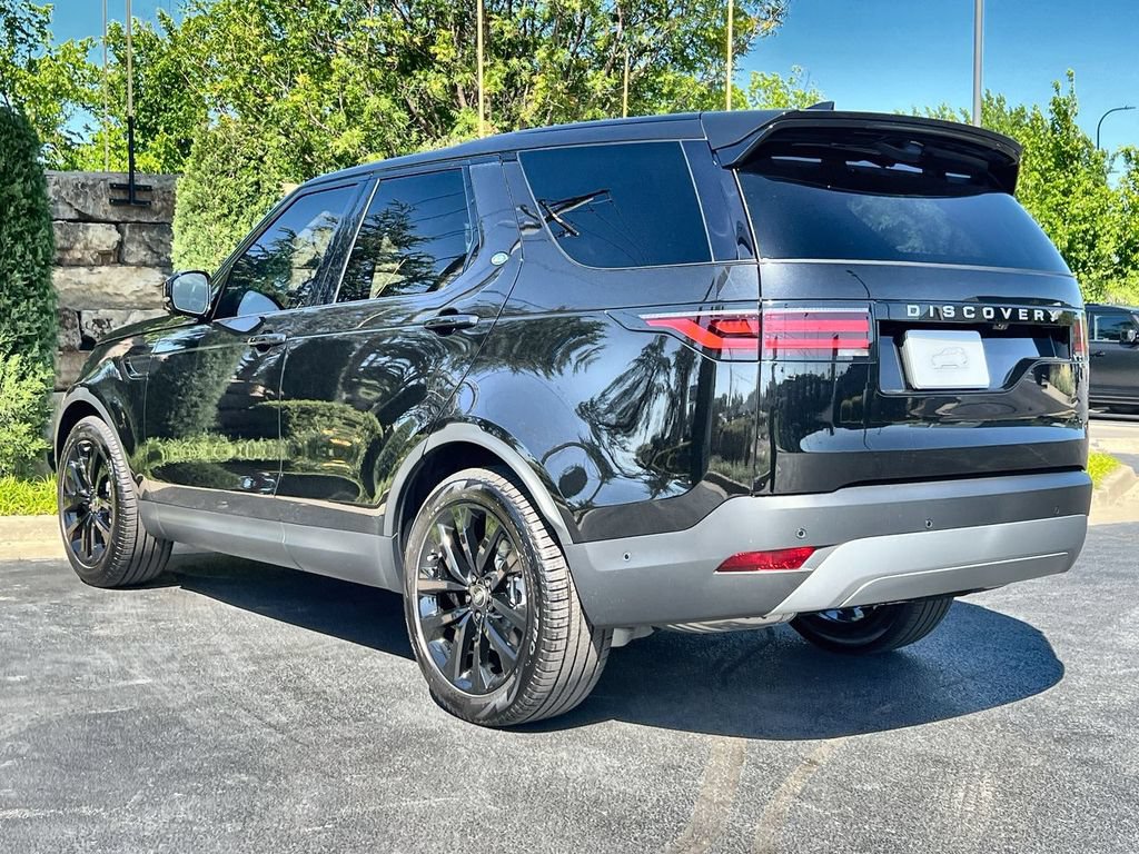 New 2026 Land Rover Discovery S AWD/4WD image 3