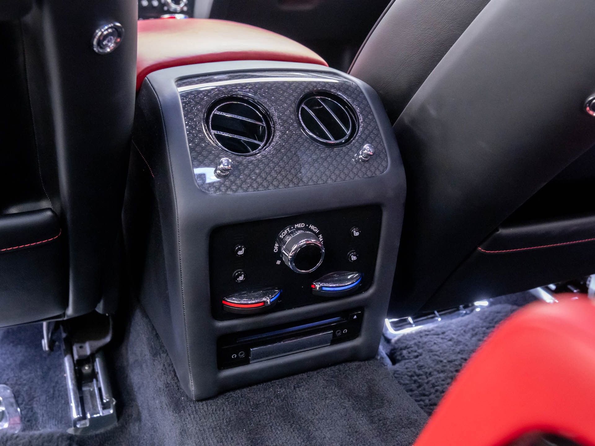 Used 2022 Rolls-Royce Ghost Black Badge image 20