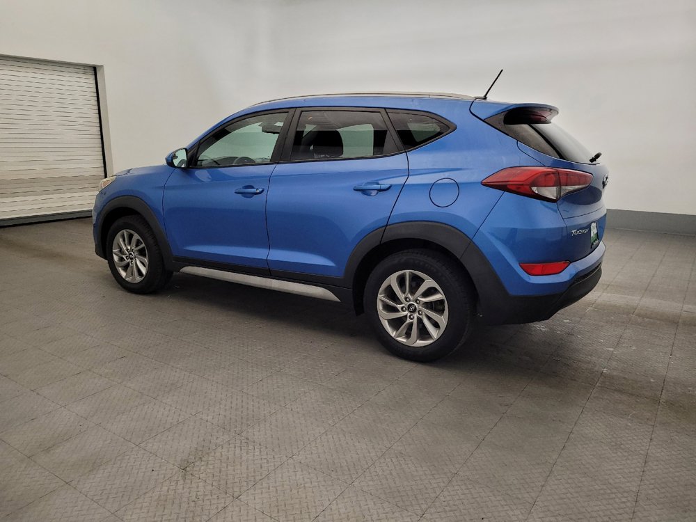 Used 2017 Hyundai Tucson SE w/ SE Popular Package 02 AWD/4WD image 3