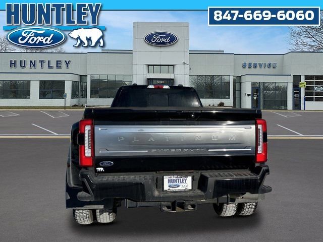 Used 2025 Ford F450 Platinum w/ Platinum Plus Package image 4